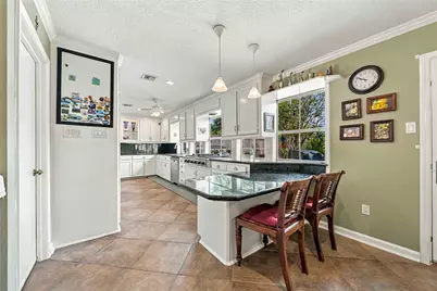 6002 Saxon Drive, Houston, TX 77092 - Photo 11