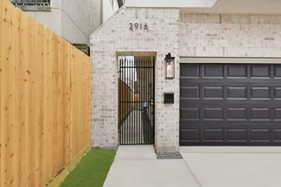 1436 Alexander St, Houston, TX 77008 - Photo 3