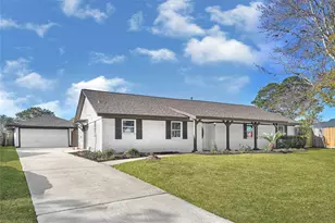 4902 Green Willow Ln, Dickinson, TX 77539 - Photo 25