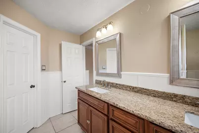 2327 Colonial Ridge Drive, Friendswood, TX 77546 - Photo 19