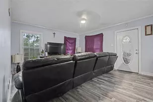 514 Avenue B, Houston, TX 77587 - Photo 9