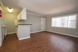 2011 Marshall St, Houston, TX 77098 - Photo 9