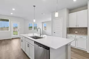 22606 Alamo Rdg Rd, Katy, TX 77449 - Photo 9