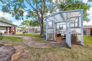 1704 Live Oak Ln, El Campo, TX 77437 - Photo 41