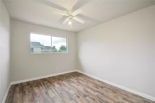 1602 North Ave N, Freeport, TX 77541 - Photo 7