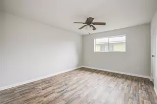 1602 North Ave N, Freeport, TX 77541 - Photo 9