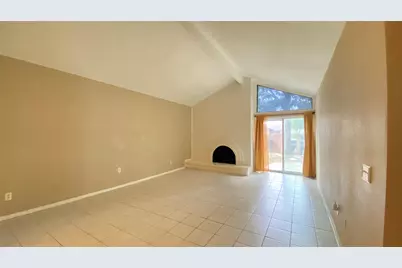 4714 N Cashel Circle, Houston, TX 77069 - Photo 3