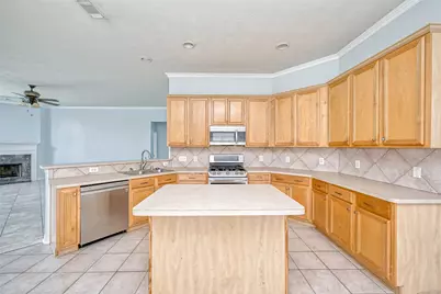 6427 Stone Landing Lane, Katy, TX 77449 - Photo 15