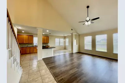 823 Aqua Vista, Richmond, TX 77469 - Photo 11