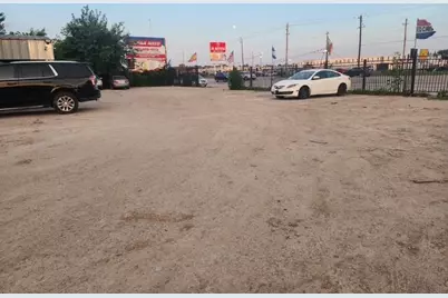 2520 W Mount Houston Road, Houston, TX 77038 - Photo 5