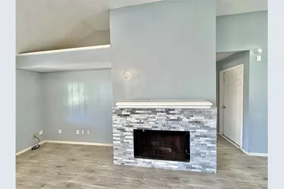 15807 Pilgrim Hall Drive, Friendswood, TX 77546 - Photo 9