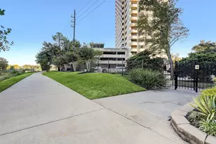 2001 Holcombe Blvd, Houston, TX 77030 - Photo 25