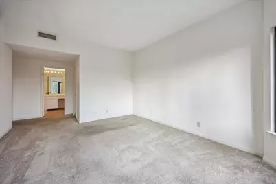2001 Holcombe Boulevard #303, Houston, TX 77030 - Photo 13
