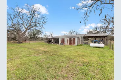 5013 U Pond Drive, Angleton, TX 77515 - Photo 7