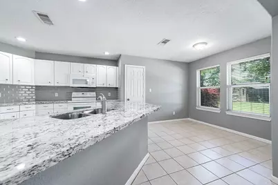69 Briar Oak Court, Alvin, TX 77511 - Photo 17