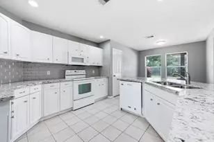 69 Briar Oak Ct, Alvin, TX 77511 - Photo 21