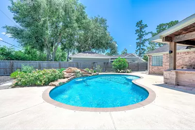 69 Briar Oak Court, Alvin, TX 77511 - Photo 47
