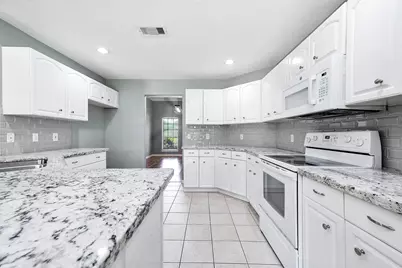 69 Briar Oak Court, Alvin, TX 77511 - Photo 19