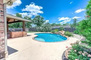 69 Briar Oak Ct, Alvin, TX 77511 - Photo 35