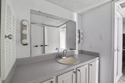 10110 Forum West Drive #633, Houston, TX 77036 - Photo 23