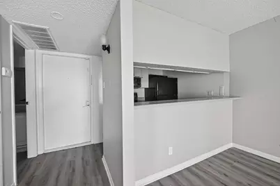 10110 Forum West Drive #633, Houston, TX 77036 - Photo 13