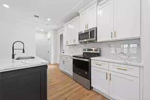 1042 Gazing Pne St, Huffman, TX 77336 - Photo 13