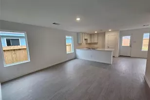 12122 Kellsway Ct, Conroe, TX 77306 - Photo 3