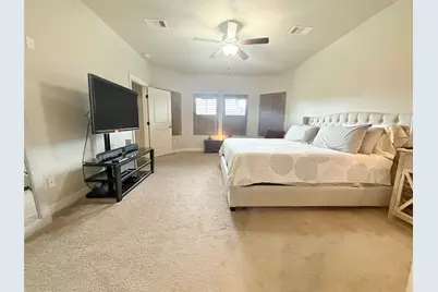 313 Creekside Lane, Lake Jackson, TX 77566 - Photo 13