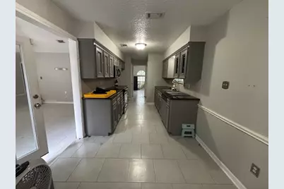 16303 Townes Road, Friendswood, TX 77546 - Photo 3