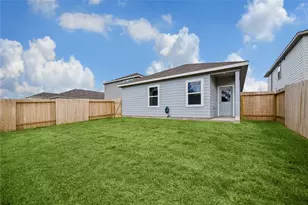 10035 Tiger Flower Ln, Houston, TX 77016 - Photo 13