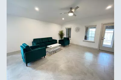 3902 Itzle Island Court, Katy, TX 77494 - Photo 7