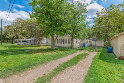 1116 Kettler St, Navasota, TX 77868 - Photo 1