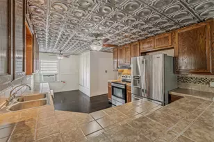 1116 Kettler St, Navasota, TX 77868 - Photo 9