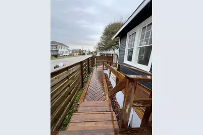 1328 Ursuline Street, Galveston, TX 77550 - Photo 43