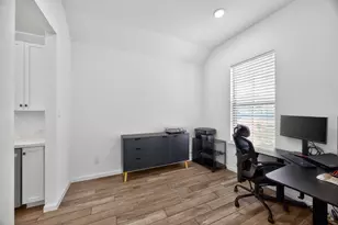 18830 Shadowfax Trl, Tomball, TX 77377 - Photo 7