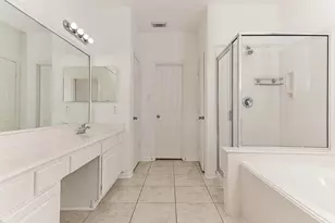 46 S April Mist Cir, Conroe, TX 77385 - Photo 17
