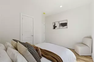 11916 S Hoa Sen Cir, Houston, TX 77072 - Photo 25