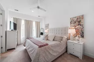 1218 W 24th St, Houston, TX 77008 - Photo 11