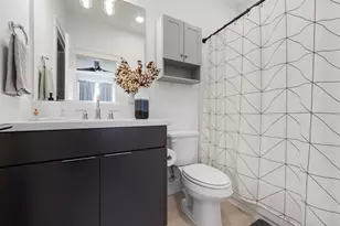 1218 W 24th St, Houston, TX 77008 - Photo 17