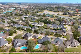 1726 Ashbury Park Dr, Houston, TX 77077 - Photo 25