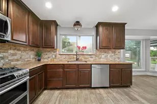 1801 Palo Duro St, Friendswood, TX 77546 - Photo 7
