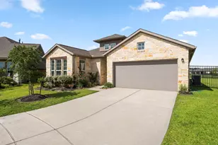 2404 Ocean Key Dr, Texas City, TX 77568 - Photo 1