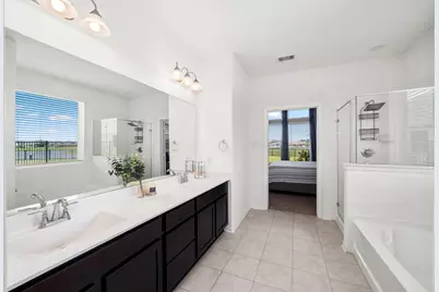 2404 Ocean Key Drive, Texas City, TX 77568 - Photo 21