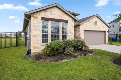 2404 Ocean Key Drive, Texas City, TX 77568 - Photo 3