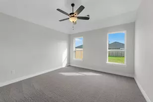 10340 Woodhill Spa Ln, Cleveland, TX 77327 - Photo 11
