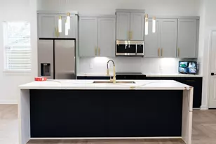 5018 Dieppe St, Houston, TX 77033 - Photo 5