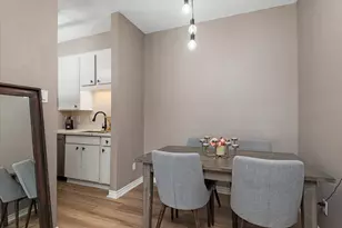 10047 Westpark Dr, Houston, TX 77042 - Photo 5