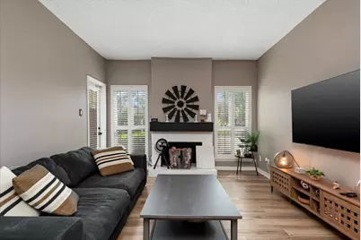 10047 Westpark Drive #33, Houston, TX 77042 - Photo 9