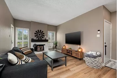 10047 Westpark Drive #33, Houston, TX 77042 - Photo 7