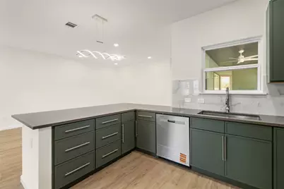 4656 N Teague Street, Rosharon, TX 77583 - Photo 15